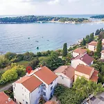 Διαμέρισμα 1 Bedroom Stunning In *
